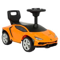 Lamborghini odráželo oranžové