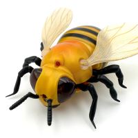 WOOPIE Včela na dálkové ovládání