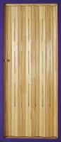 Shrnovací dveře dřevěné borovicové lakované- úzké žluté prosklení