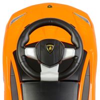 Lamborghini odráželo oranžové