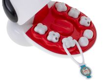 Psí pejsek u zubaře nemocný zub vyléčit zub
