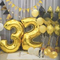 Narozeninový balón pro helium s čísly „7“ 76 cm stříbrný