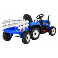 Traktor s přívěsem na modrý na baterii